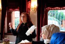 konak gullerinin kagittaki izleri buyuledi