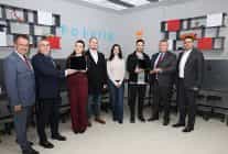 okul sanayi is birligiyle okullara bilgisayar bagisi yapiliyor