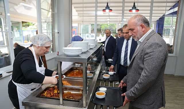 saglikli ve uygun fiyatli yemekler can sofrasinda vatandaslarla bulusuyor