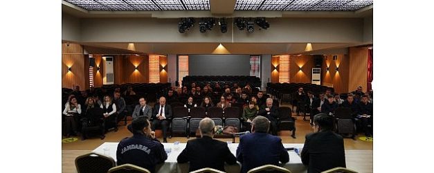 ayvalikta muhtarlar gorus ve onerilerini dile getirdi