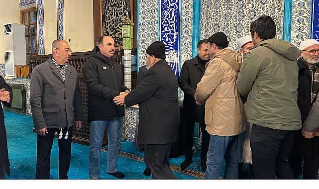 baskan altay filistine destek icin yeni yilin ilk sabah namazinda konyalilarla bulustu