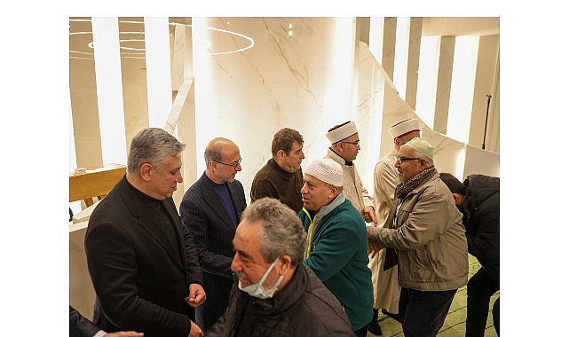 baskan pekyatirmaci mirac kandilinde vatandaslarla bir araya geldi