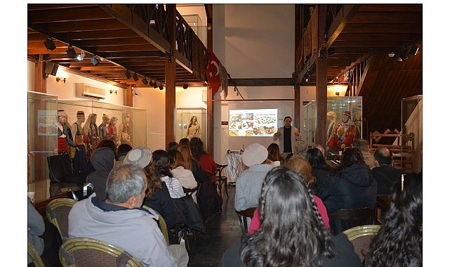 Dr. Eroğlu “Bitkiler sadece birer flora değil, medeniyetin kendisidir” 1 dr eroglu bitkiler sadece birer flora degil medeniyetin kendisidir