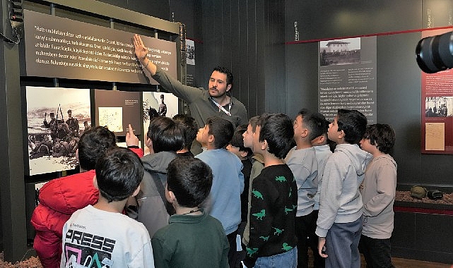 ilkokul ogrencilerinden ataturk ankara milli mucadele muzesine ziyaret