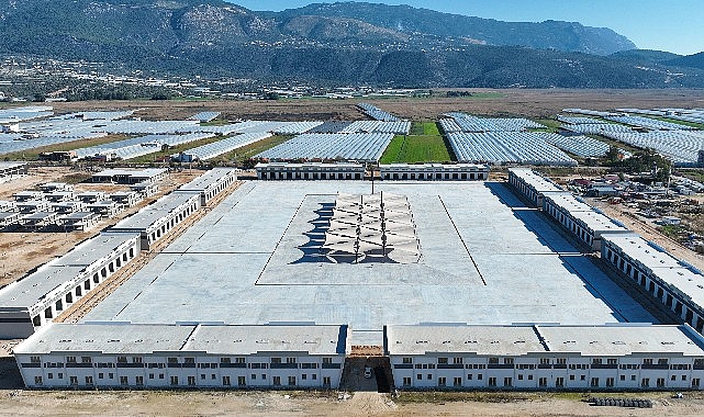 Kınık Toptancı Hal Kompleksi ticaretin kalbi olacak 1 kinik toptanci hal kompleksi ticaretin kalbi olacak