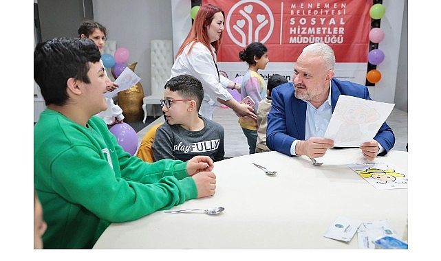 Menemen'de özel çocukların karne sevinci yürekleri ısıttı 1 menemende ozel cocuklarin karne sevinci yurekleri isitti