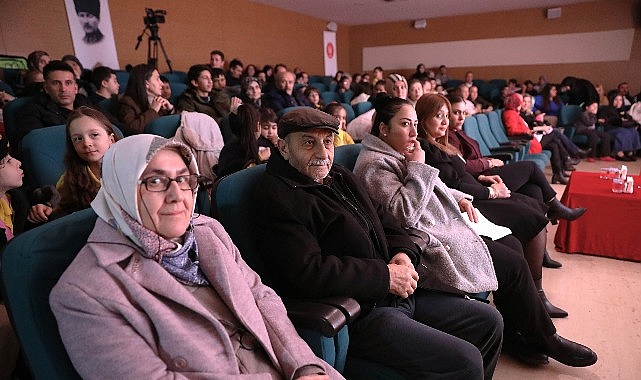 minik ogrenciler kecioren belediyesinde bilimi sahneye tasidi