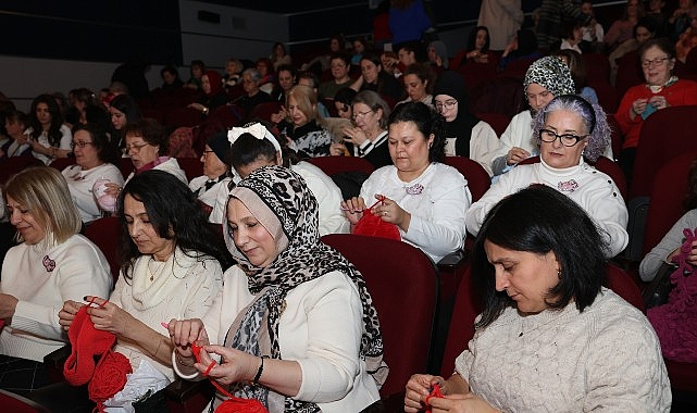 niluferde kadinlar iyilik icin ilmek attilar